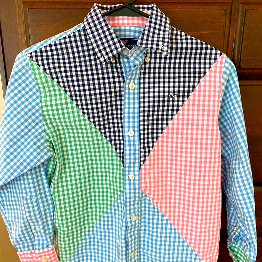 Vineyard Vines Button Down Shirt